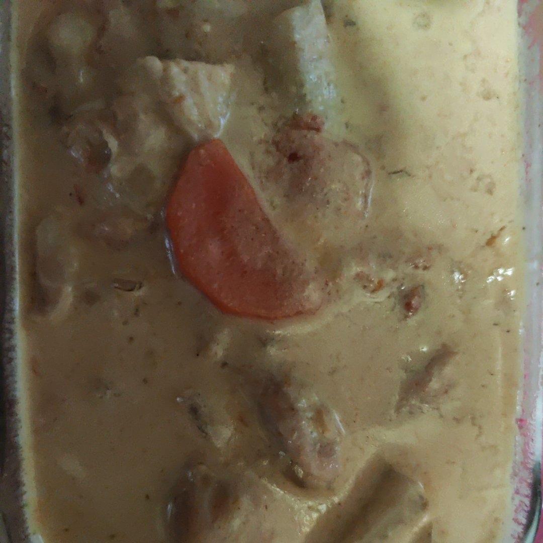 咖喱鸡肉炖杂蔬 | 北鼎焖煮小圆锅