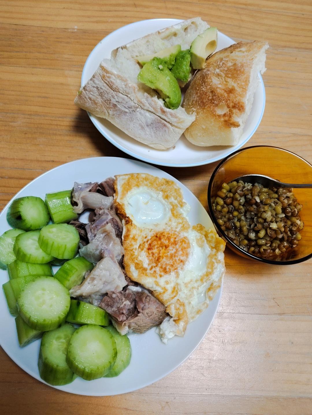 清炖牛腩