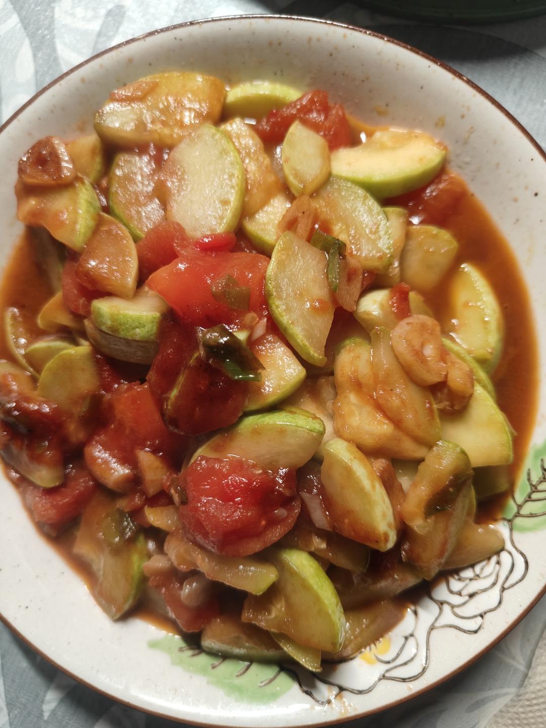 西红柿炒西葫芦