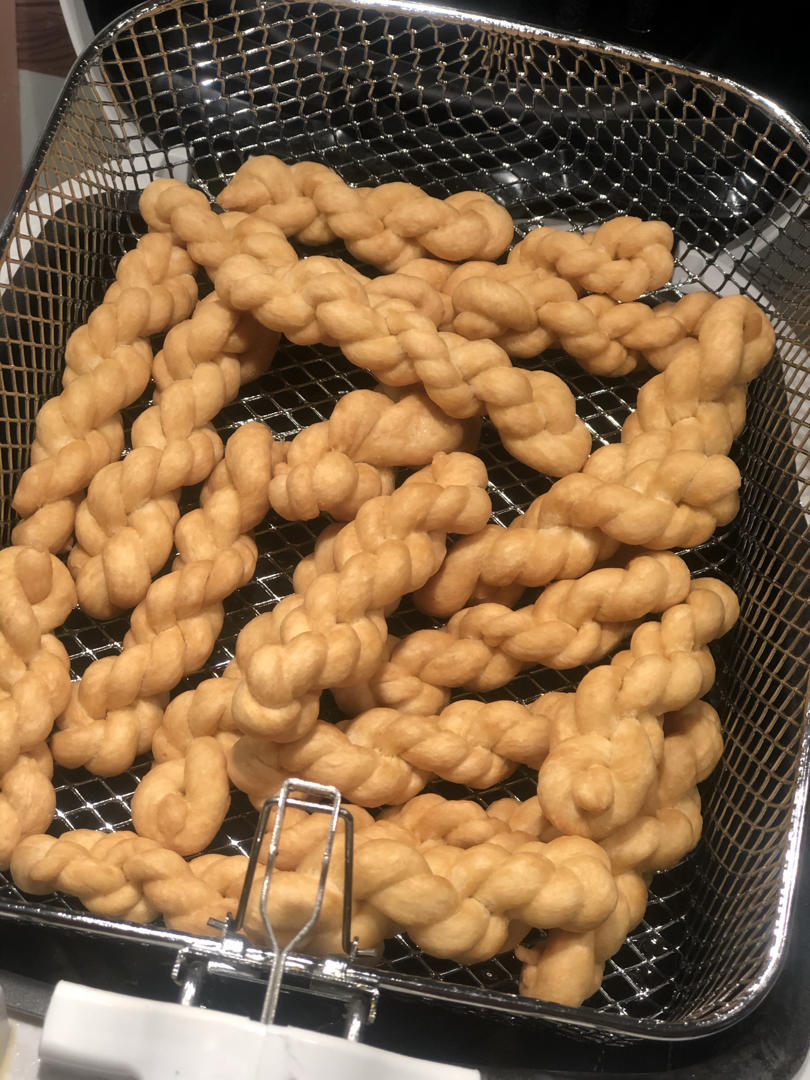 鸡蛋小麻花