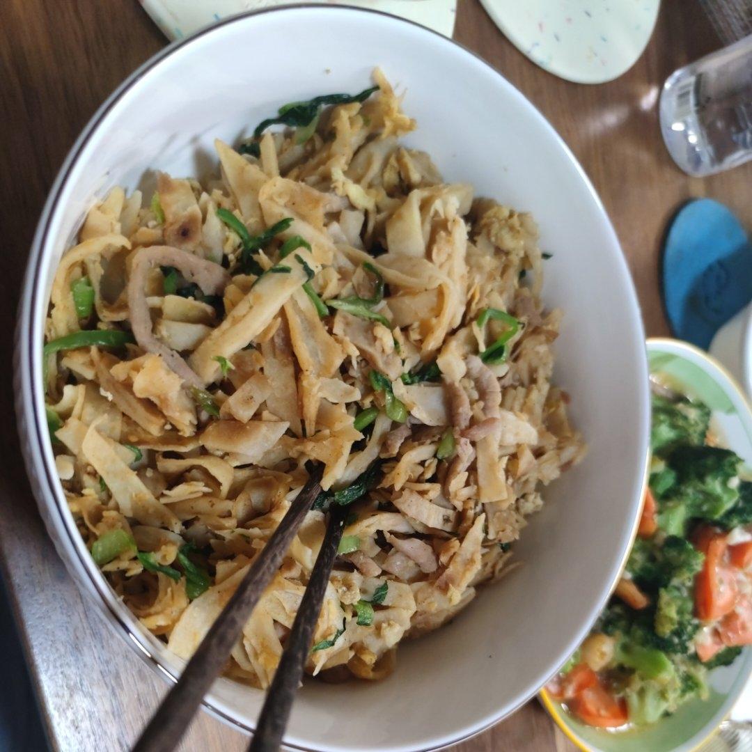 鸡蛋炒饼