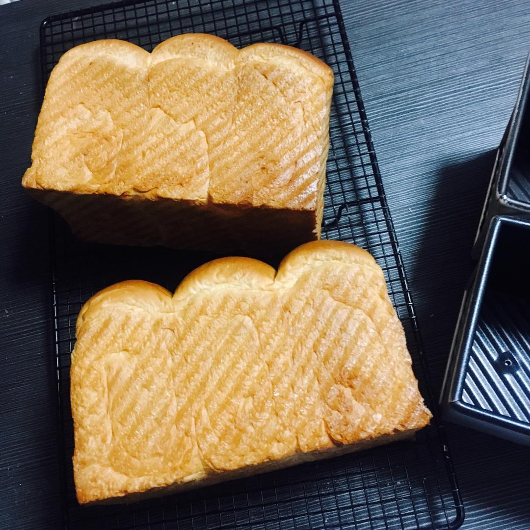 直接法经典吐司——重料淡奶油吐司