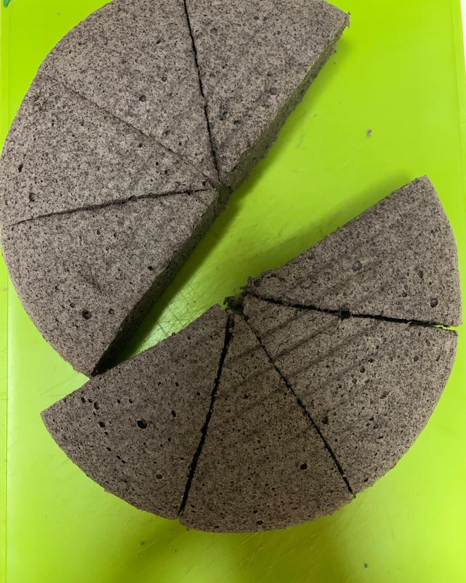 黑米蒸糕