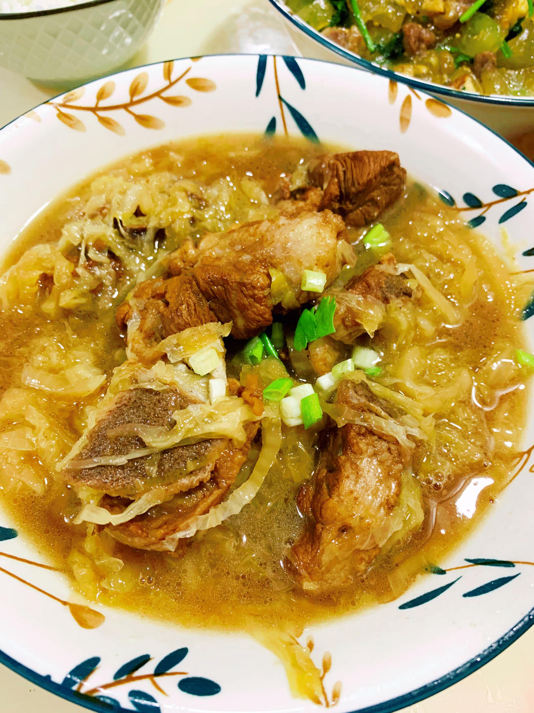 东北酸菜炖排骨