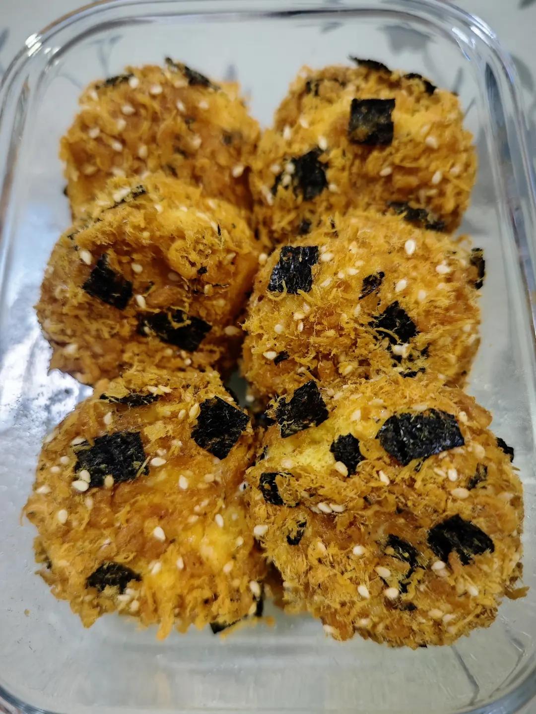 朋友都说比鲍师傅好吃的海苔肉松小贝