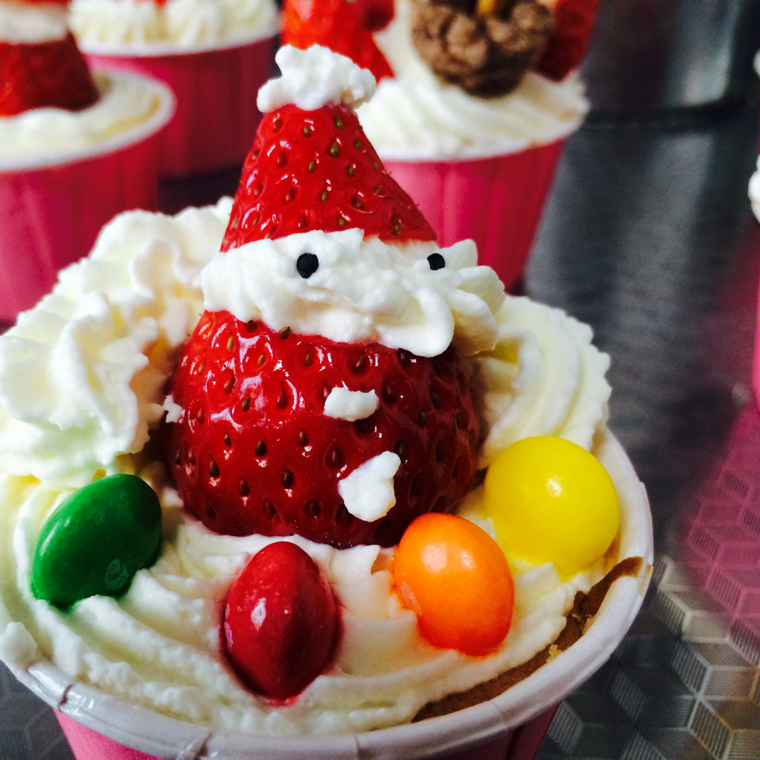 鲜奶油戚风杯子蛋糕（纸杯蛋糕）