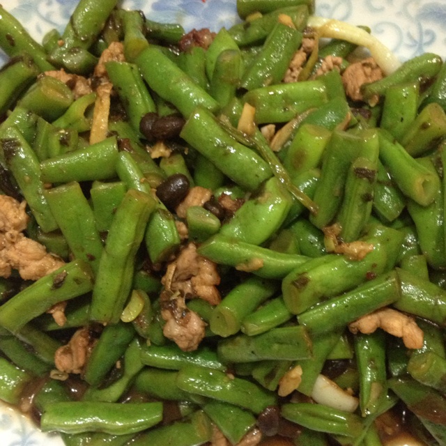 榄菜肉末四季豆