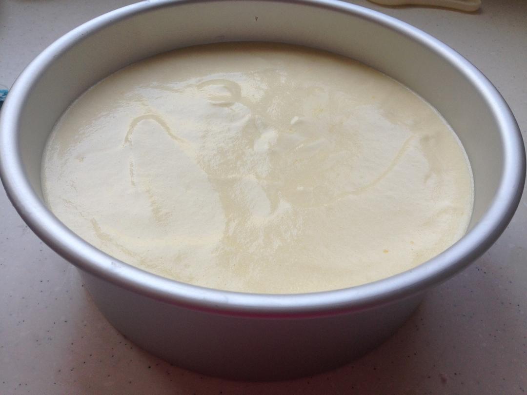 烤箱做蛋糕（戚风蛋糕的做法）