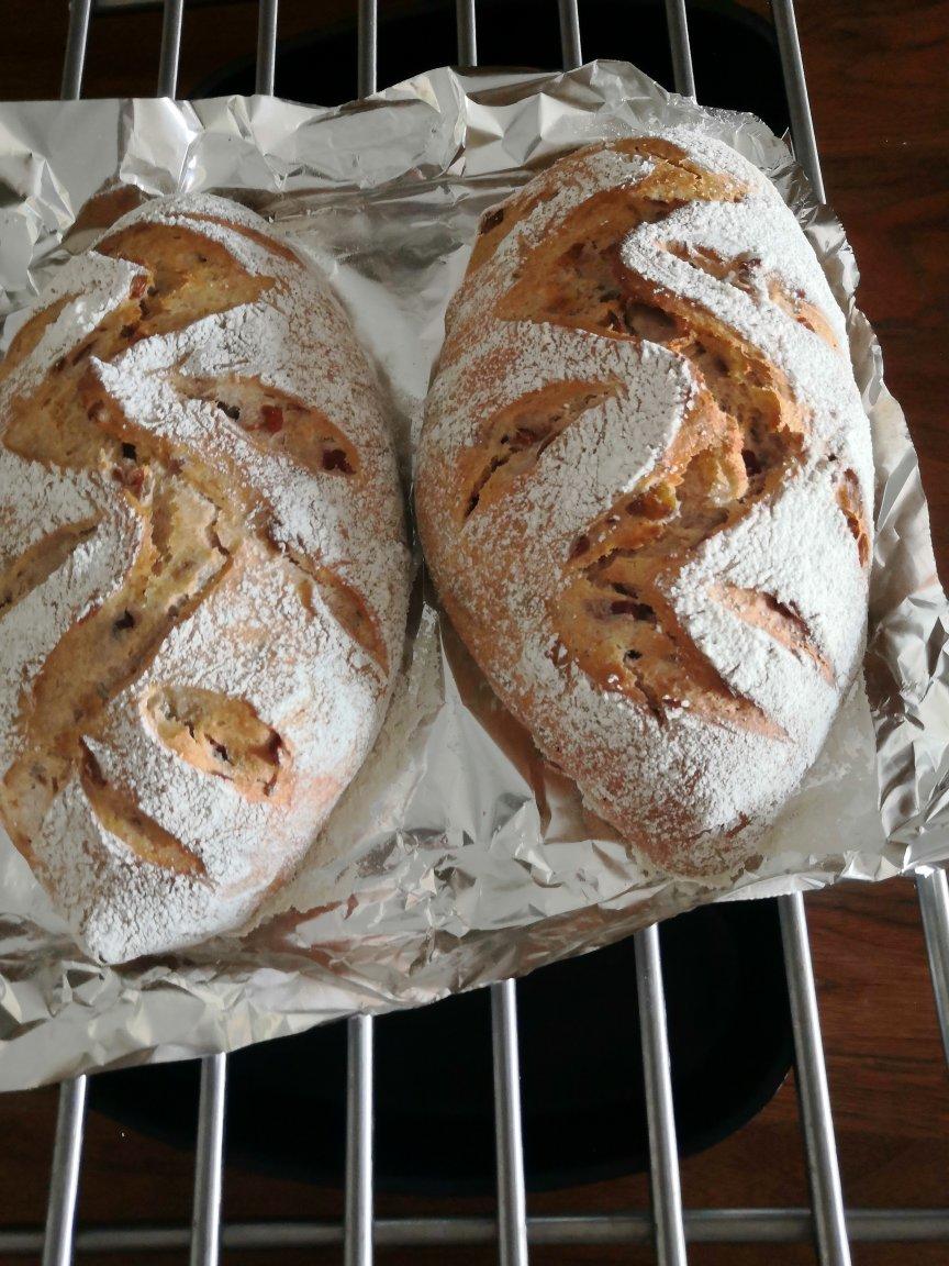 全麦坚果包软欧包