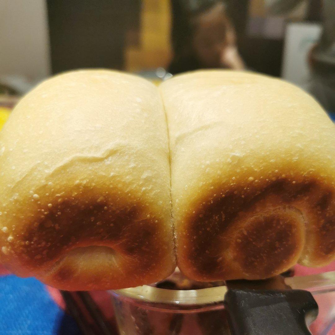 早餐白吐司          （庞多米 Pain de mie）