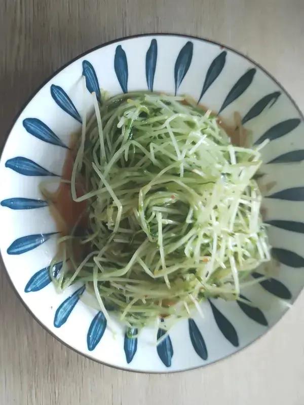 清新豌豆苗