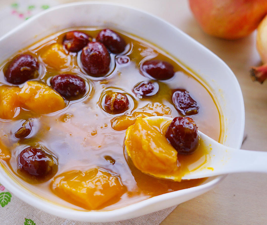 fanfanyang在魔都做的红枣南瓜红糖浓汤