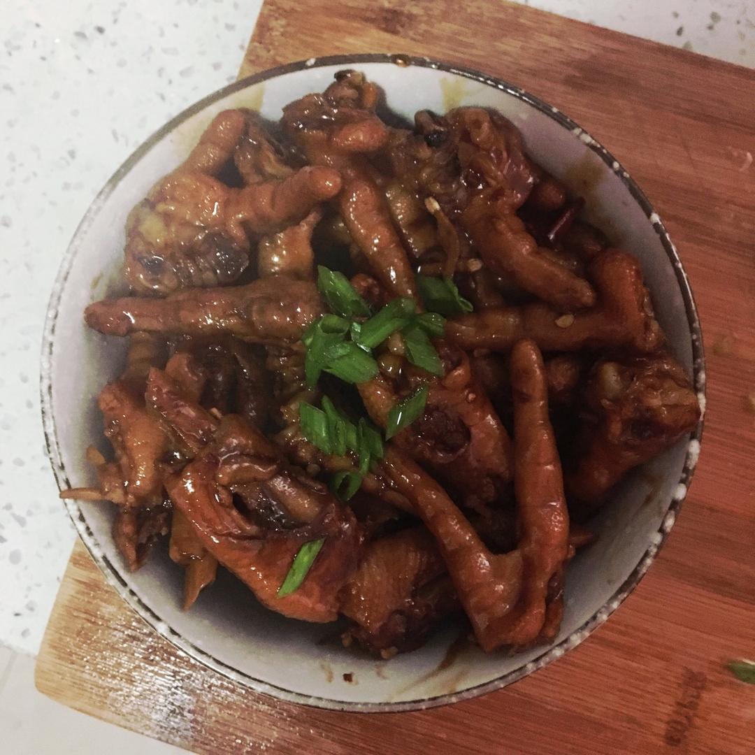 香辣烧鸡爪