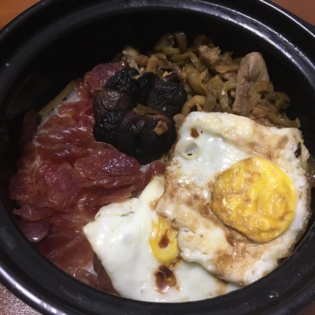香肠煲仔饭