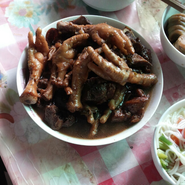 卤鸡爪