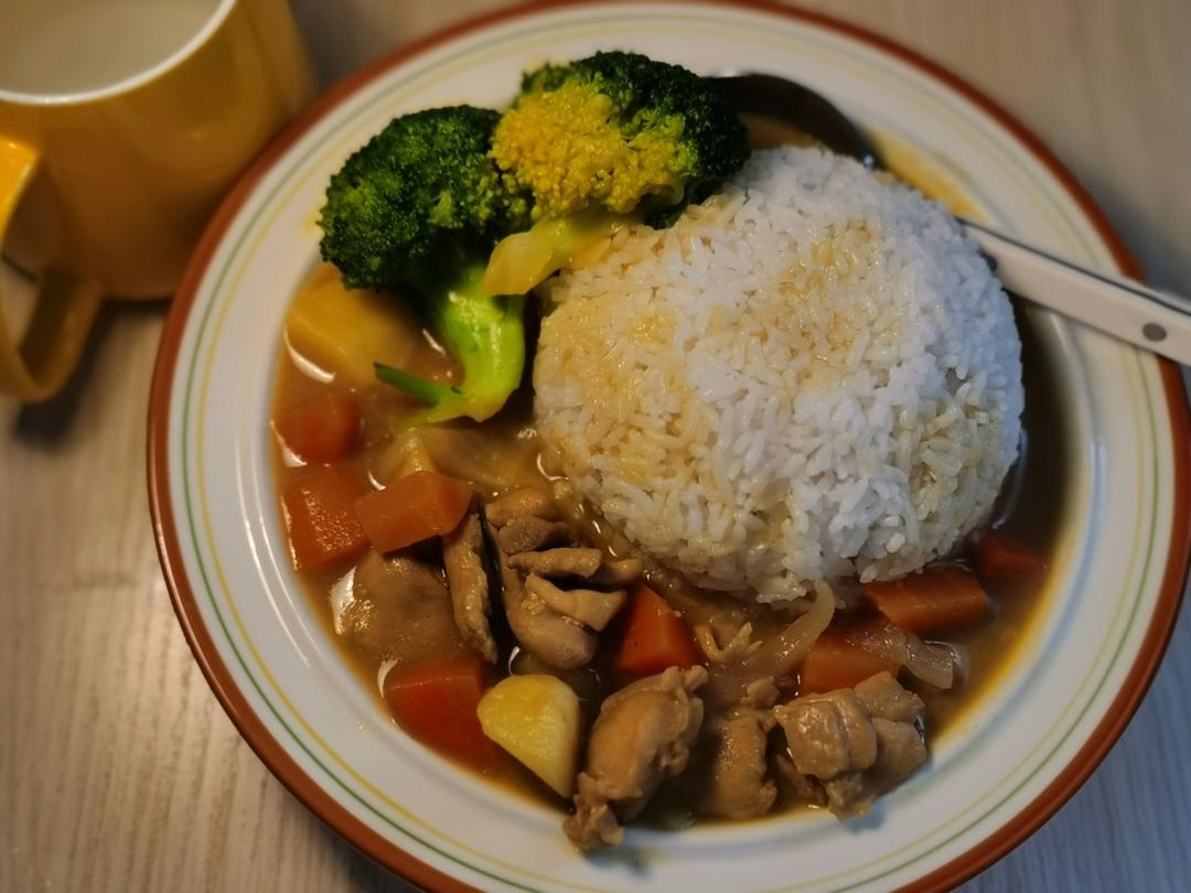 零失败日式咖喱鸡肉饭！！最正宗日本家庭做法！简单又好吃！