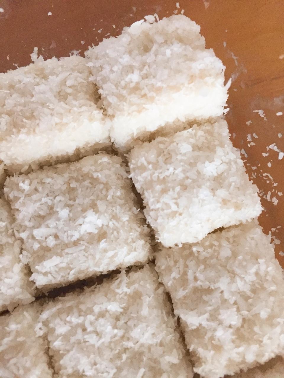 完胜85度C牛奶椰丝小方