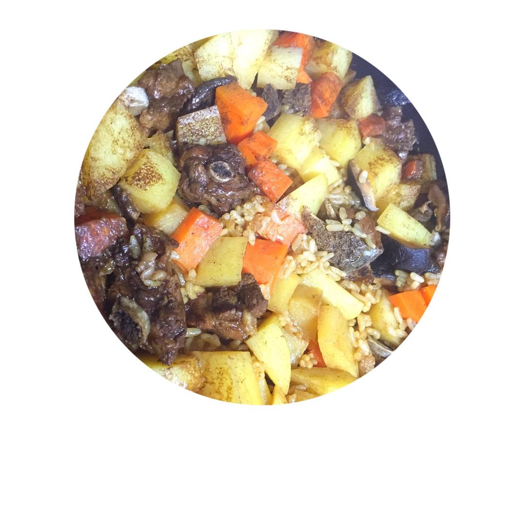 喷香排骨焖饭（爆好吃）