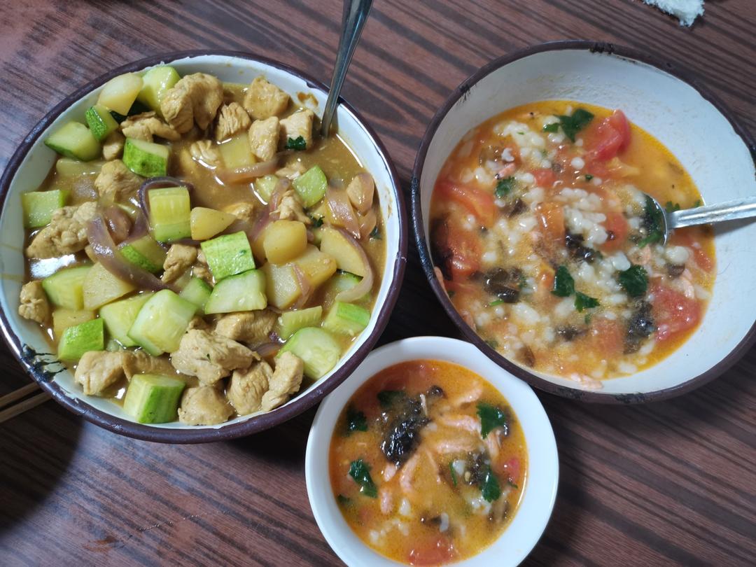 疙瘩汤：我不允许你不会做的快手菜！营养又美味