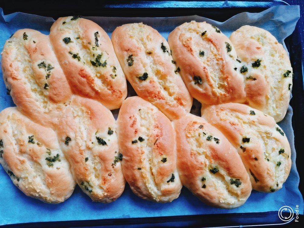 蒜香面包