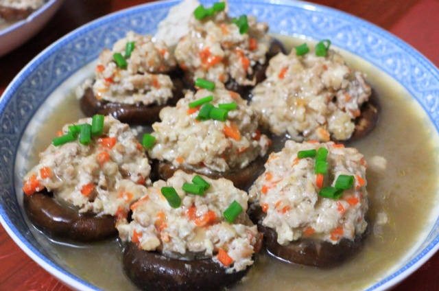 豆腐肉末酿香菇