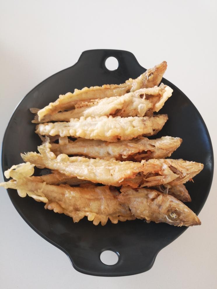 酥炸小鱼