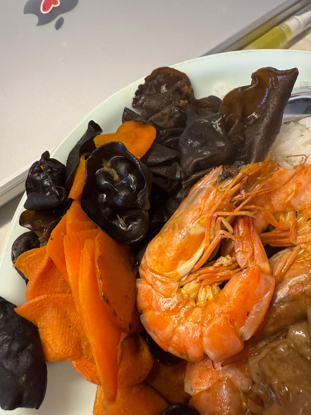木耳胡萝卜炒肉