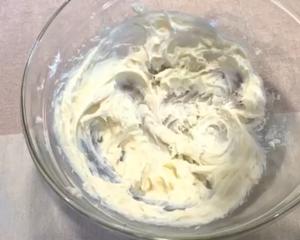 原创！冰乳酪戚风卷-夏日不可错过的美好甜点（超详细）的做法 步骤21