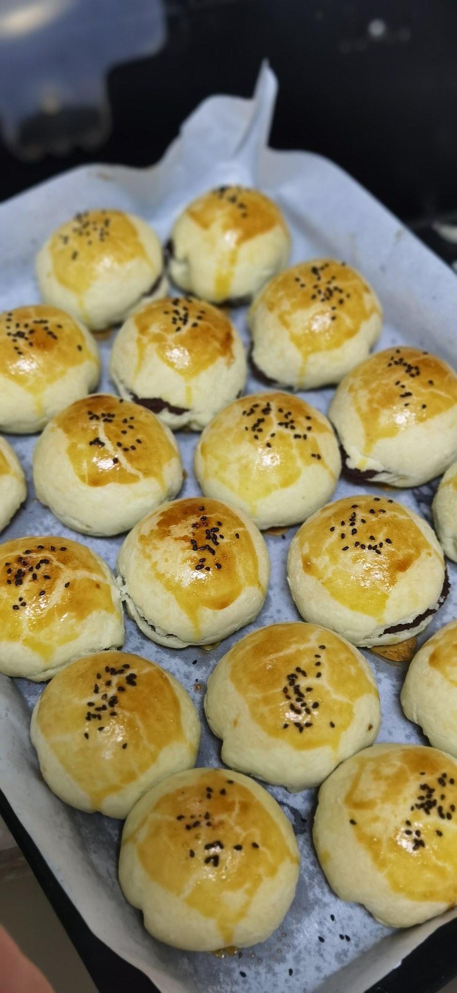 超简单 免揉 酥掉渣的蛋黄酥(超详细附全程视频)不破酥『万能酥皮』