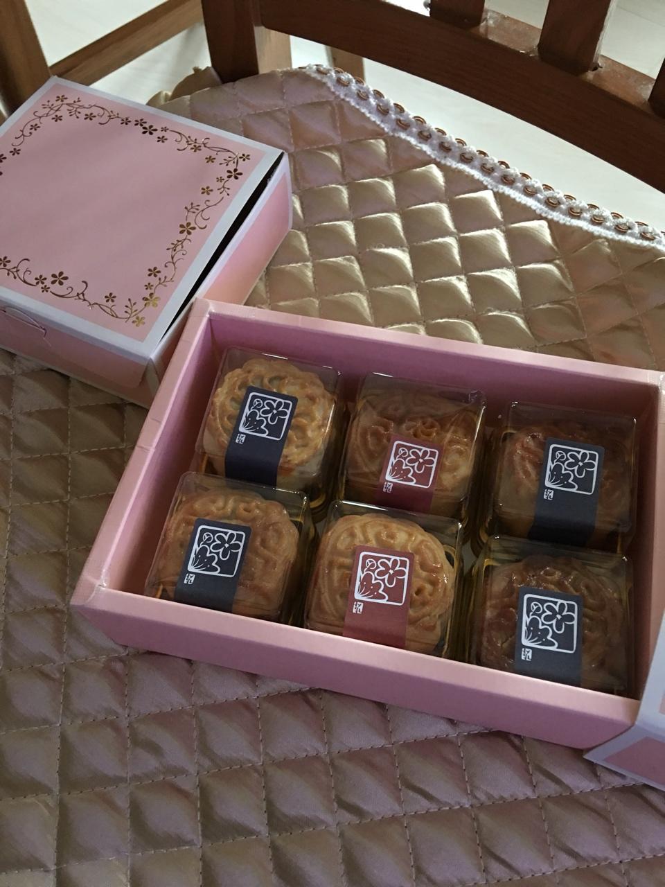 广式月饼——蛋黄莲蓉月饼