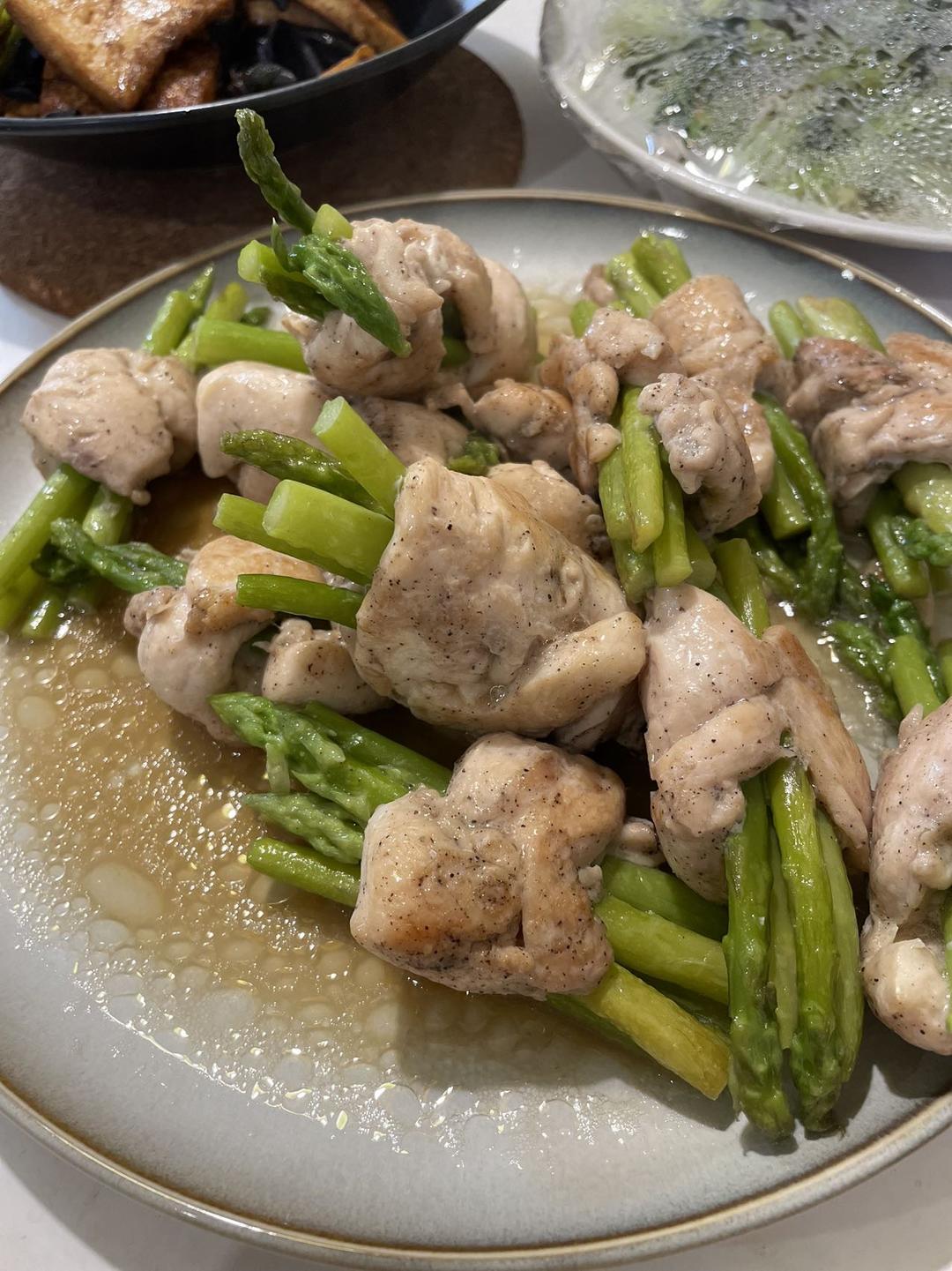 芦笋鸡肉卷