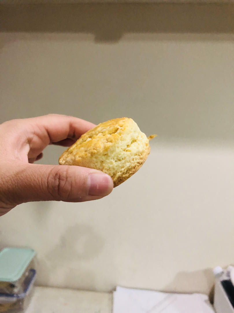 完美裂纹～百分百成功的超好吃奶香司康（禁止搬运）