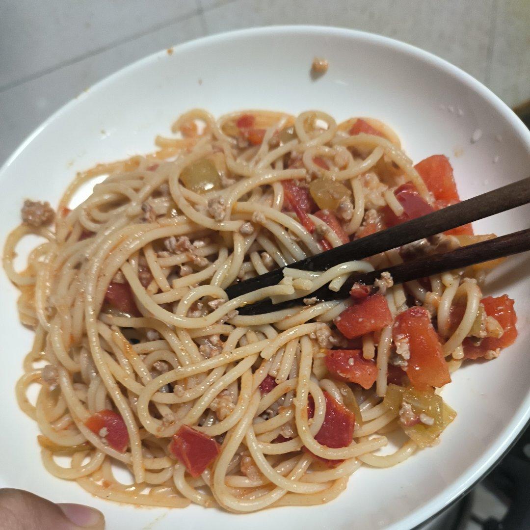 番茄肉酱意面