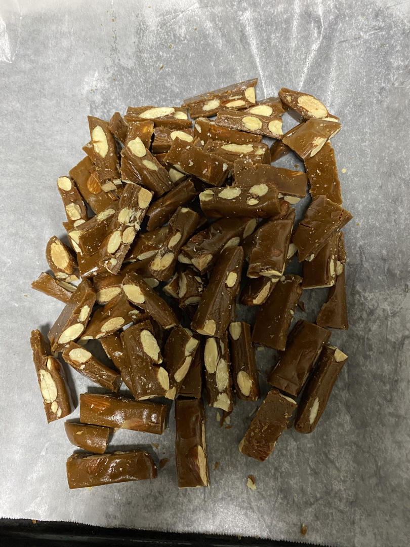 海盐杏仁太妃糖