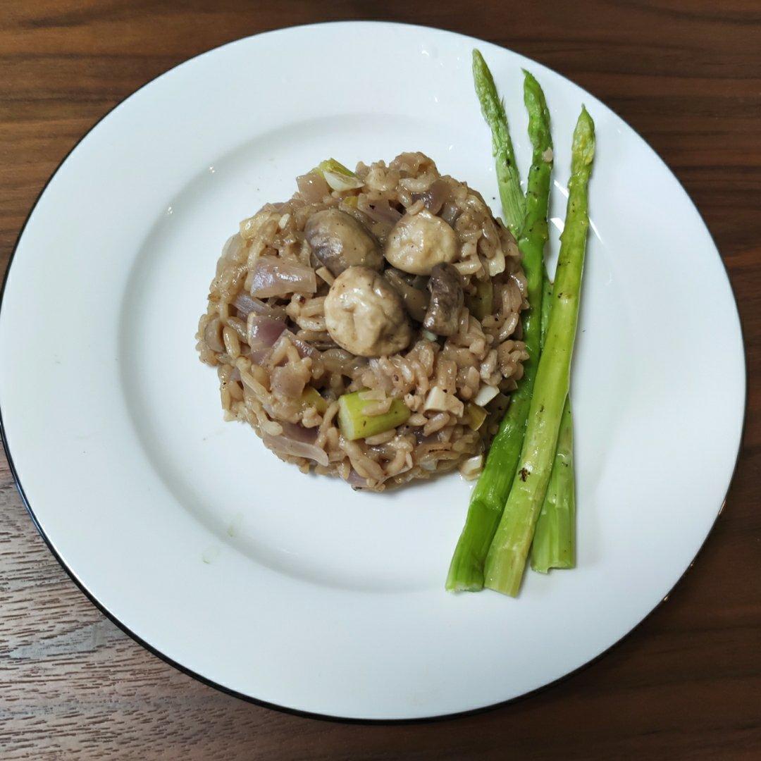 芦笋口蘑意大利饭risotto
