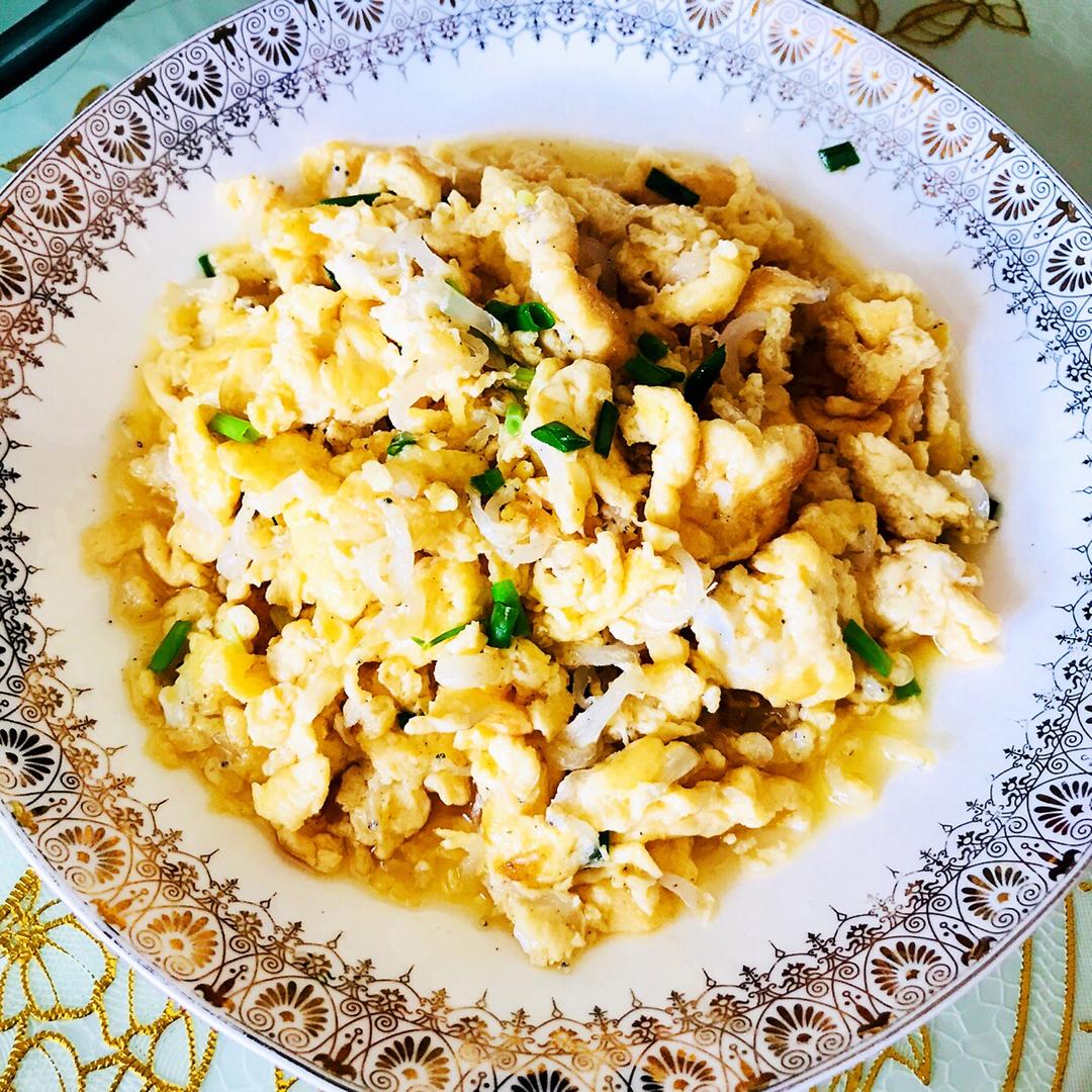 银鱼🐟炒蛋