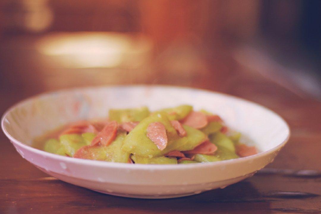 黄瓜炒火腿肠