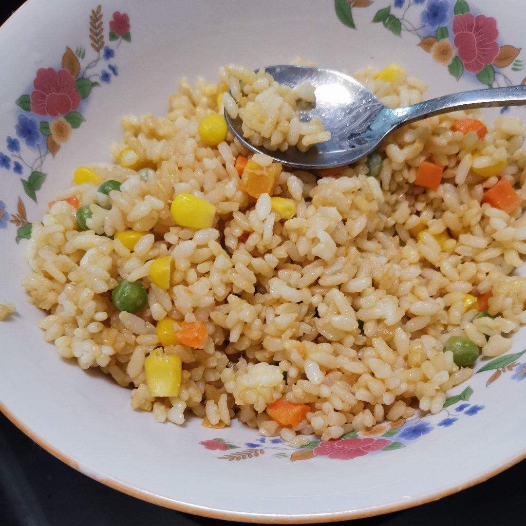 【小高姐】酱油炒饭 普通的炒饭也能做出大厨的味道