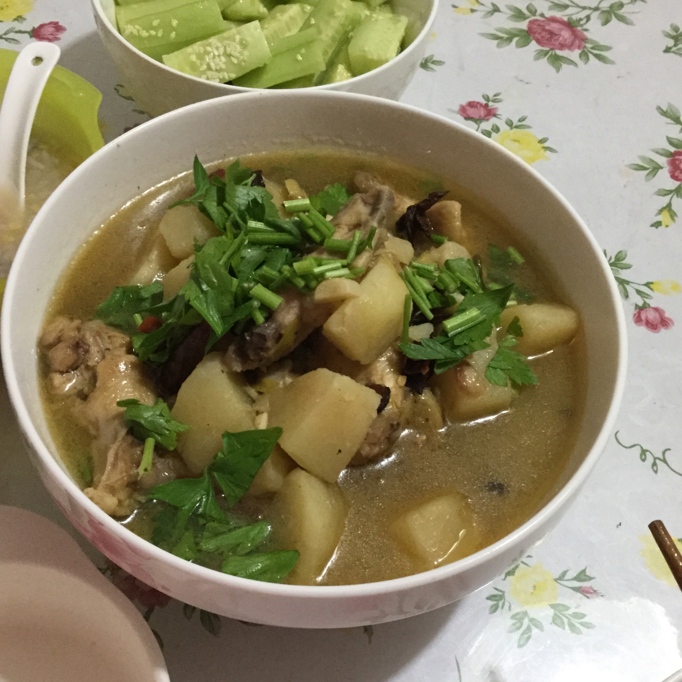 土豆炖鸡翅（快手零失败）