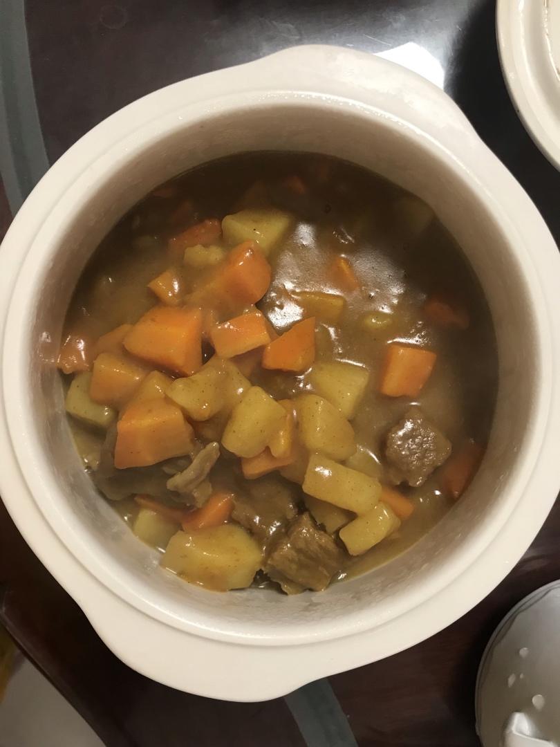 咖喱牛腩土豆