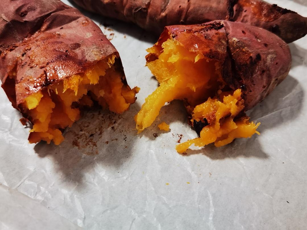 【糯唧唧的烤红薯】糖油四溢皮肉分离外糯里嫩吸溜着吃！