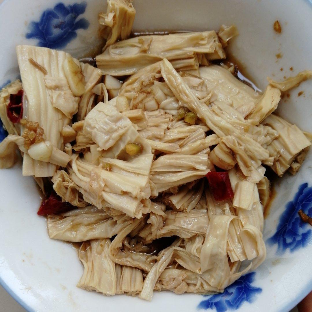 夏日开胃菜——凉拌腐竹
