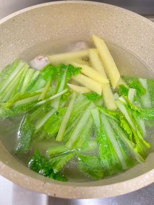 小白菜土豆排骨汤的做法 步骤4