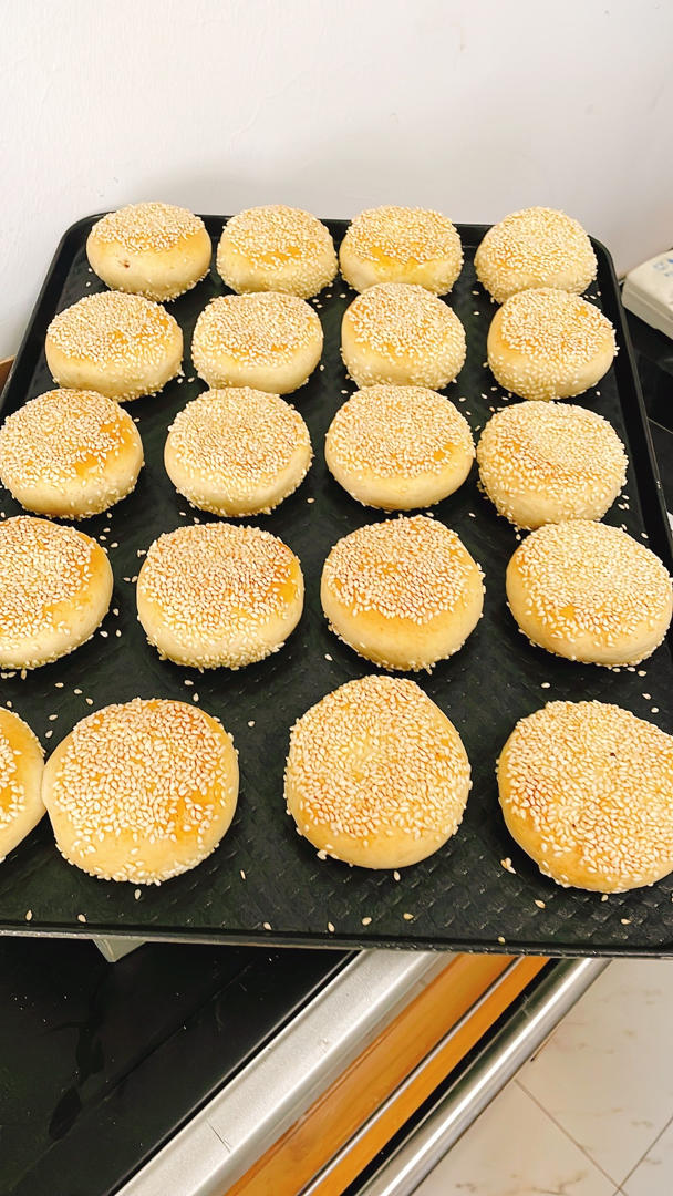 超简单的软皮芝麻绿豆饼