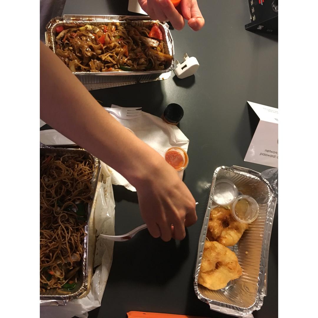 炒金边粉 Pad Thai