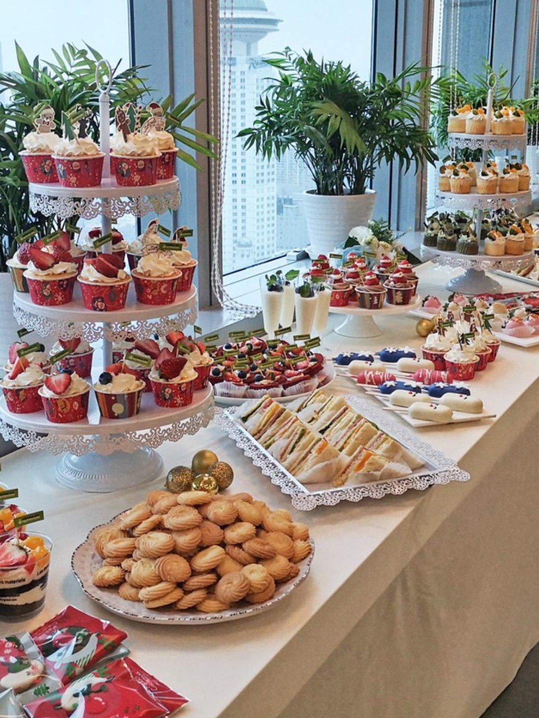 宝宝周岁第一次亲手制作甜品台