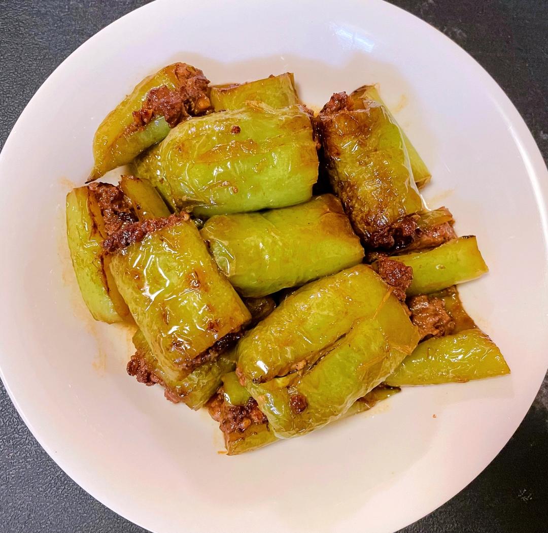 肉酿虎皮尖椒-你怎么那么好吃