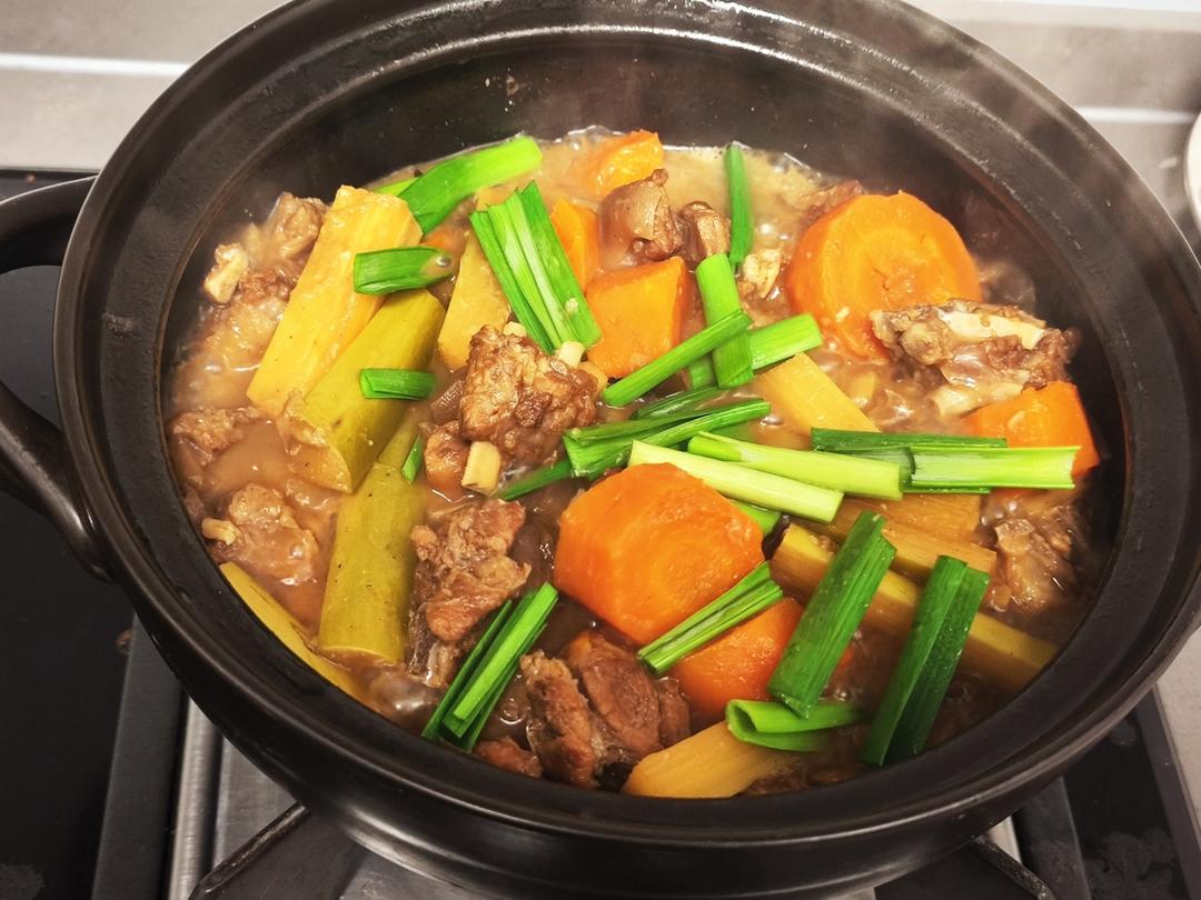 🐑广东人入冬必食！腐乳羊肉煲！好食到lam lam利🔥