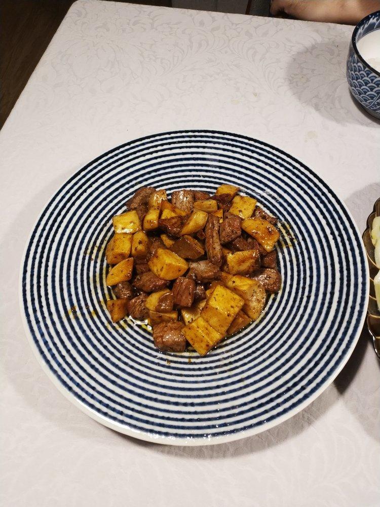 黑胡椒杏鲍菇牛肉粒
