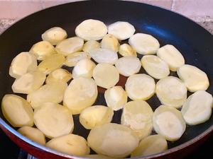 红烧土豆片的做法 步骤5